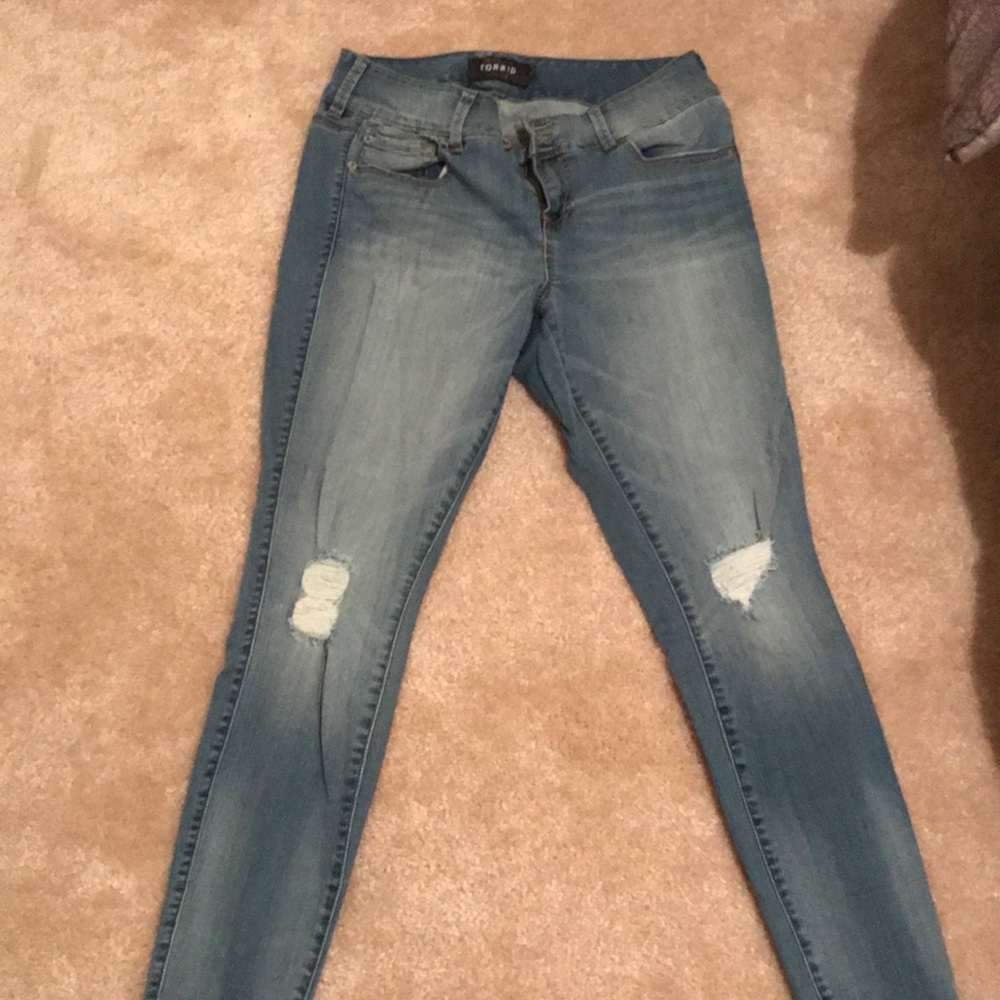 Torrid size 14R light wash destroyed jeggings
